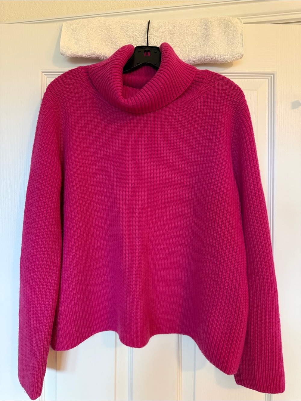 Banana Republic 100% Cashmere Relaxed Ribbed Turtleneck Pink Size Large